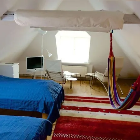 On The Trave Comfortable *