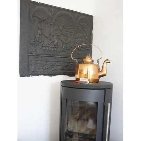 On The Trave Comfortable * Lubeka