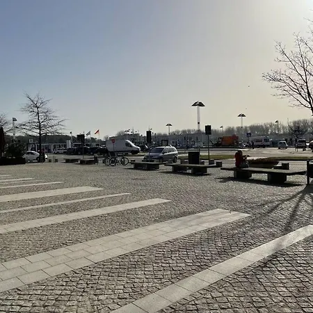 On The Trave Comfortable Lubeka