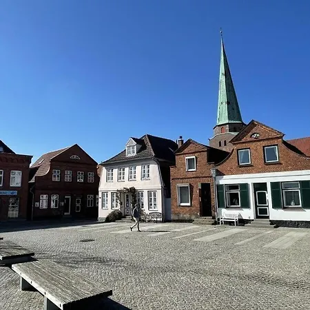 Dom wakacyjny On The Trave Comfortable Lubeka