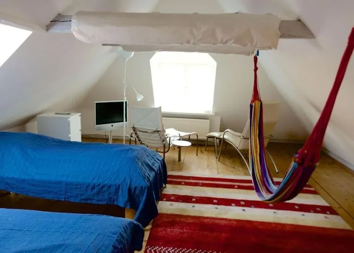 On The Trave Comfortable *